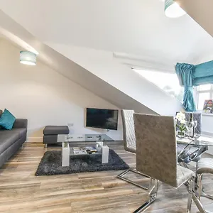 Windmill View Loft Apartment York