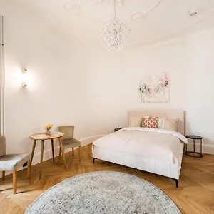 Premium Center Apartment Warsaw