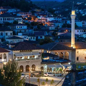 Elmar Hotel